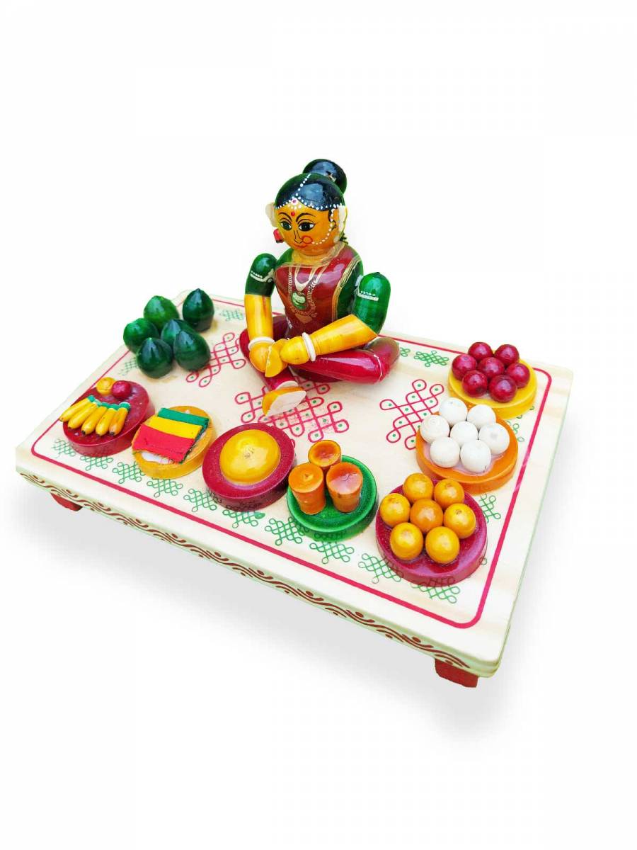 Wooden Village Lady Selling fruits - Etikoppaka Dolls Wooden Village Lady Selling fruits - Etikoppaka Dolls