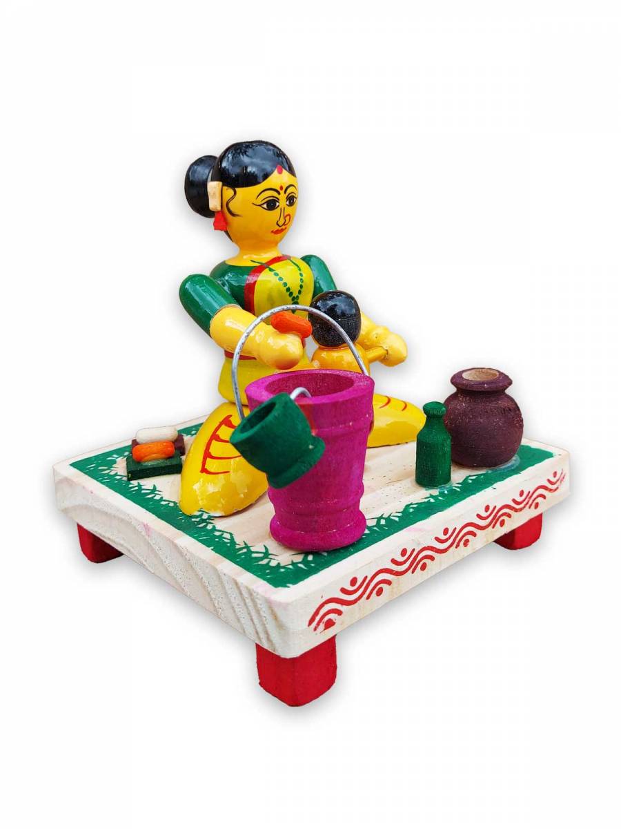 Wooden Village Mother Bathing Baby - Etikoppaka Dolls
 Wooden Village Mother Bathing Baby - Etikoppaka Dolls