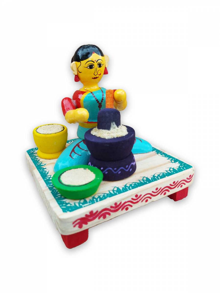 Wooden Village Lady Grinding Grains - Etikoppaka Dolls Wooden Village Lady Grinding Grains - Etikoppaka Dolls