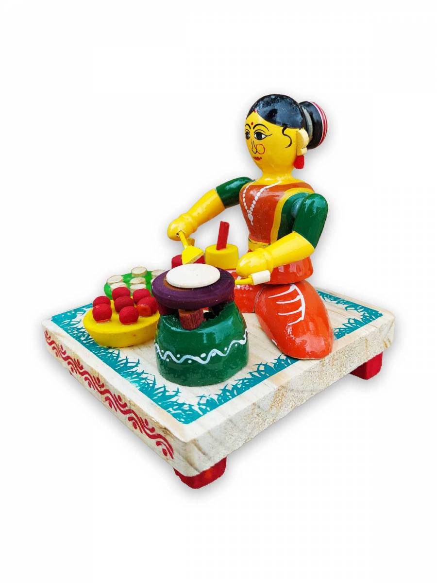 Wooden Village Lady Selling Sweets - Etikoppaka Dolls Wooden Village Lady Selling Sweets - Etikoppaka Dolls