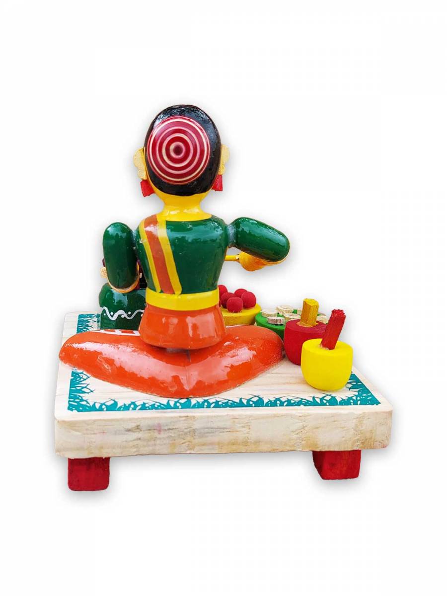 Wooden Village Lady Selling Sweets - Etikoppaka Dolls Wooden Village Lady Selling Sweets - Etikoppaka Dolls