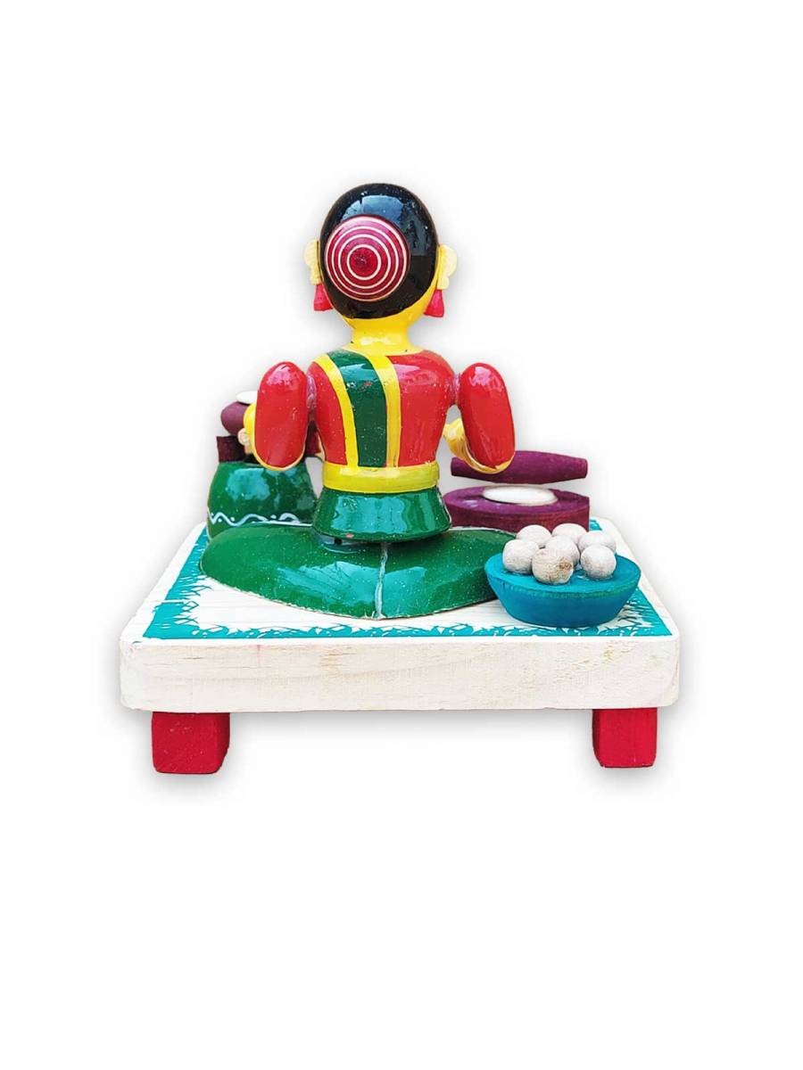 Wooden Village Lady Cooking Chapathi - Etikoppaka Dolls
